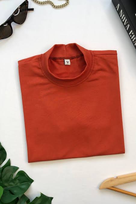 T-shirt Gola Alta Lisa – Essencial, Versátil e Sempre Elegante